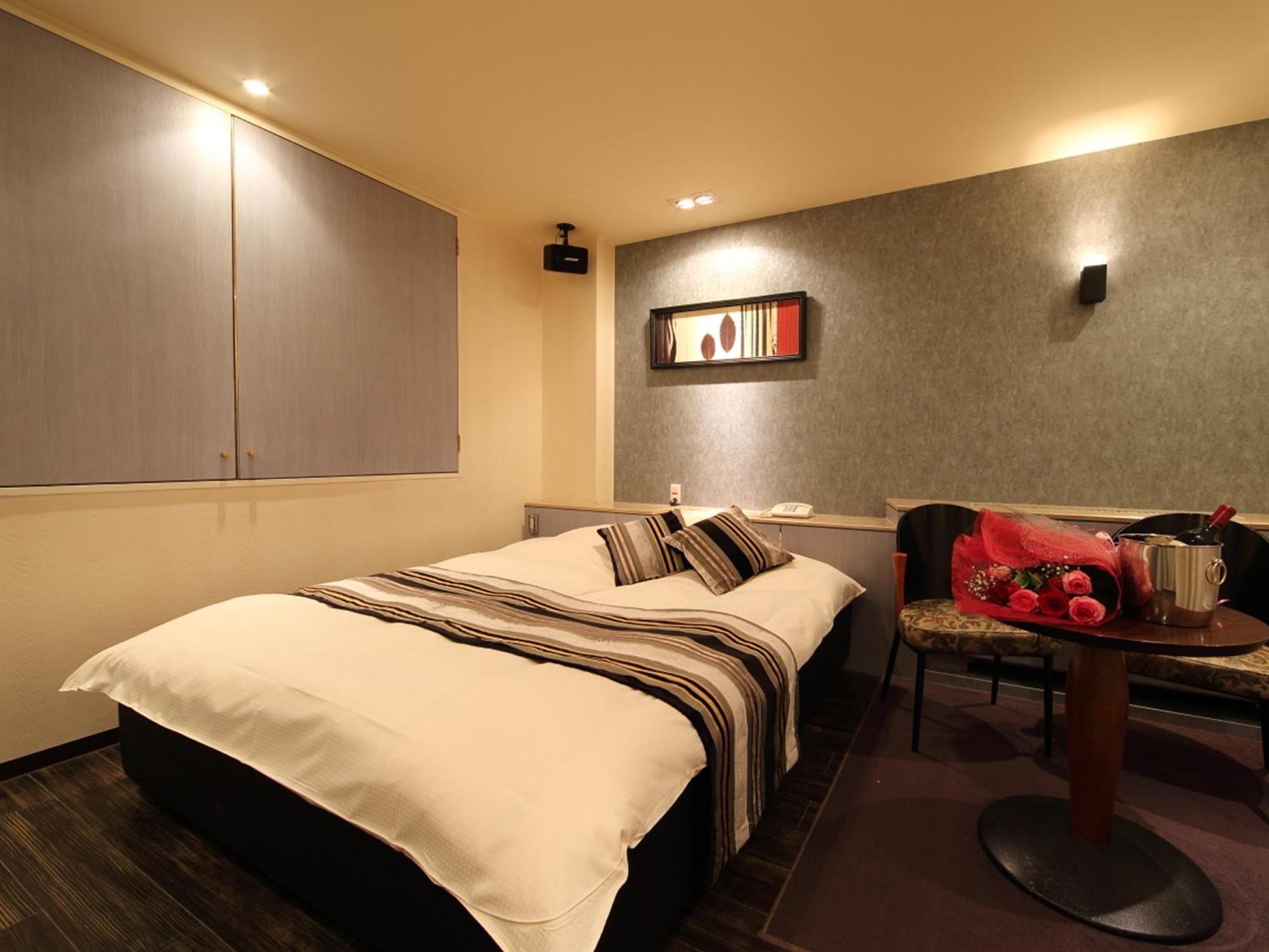 Hotel La Siesta (Adults Only) كيوتو المظهر الخارجي الصورة