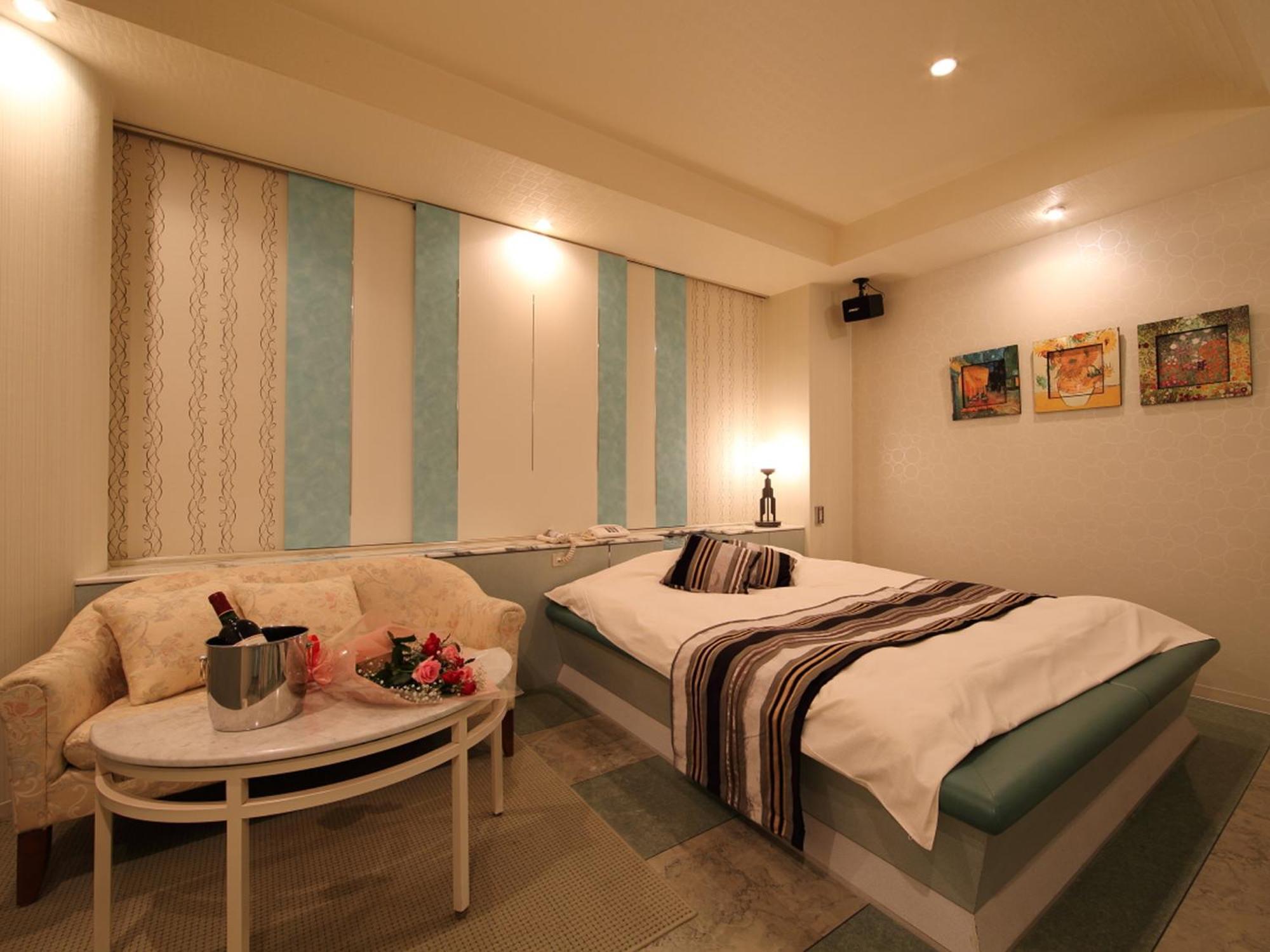 Hotel La Siesta (Adults Only) كيوتو الغرفة الصورة
